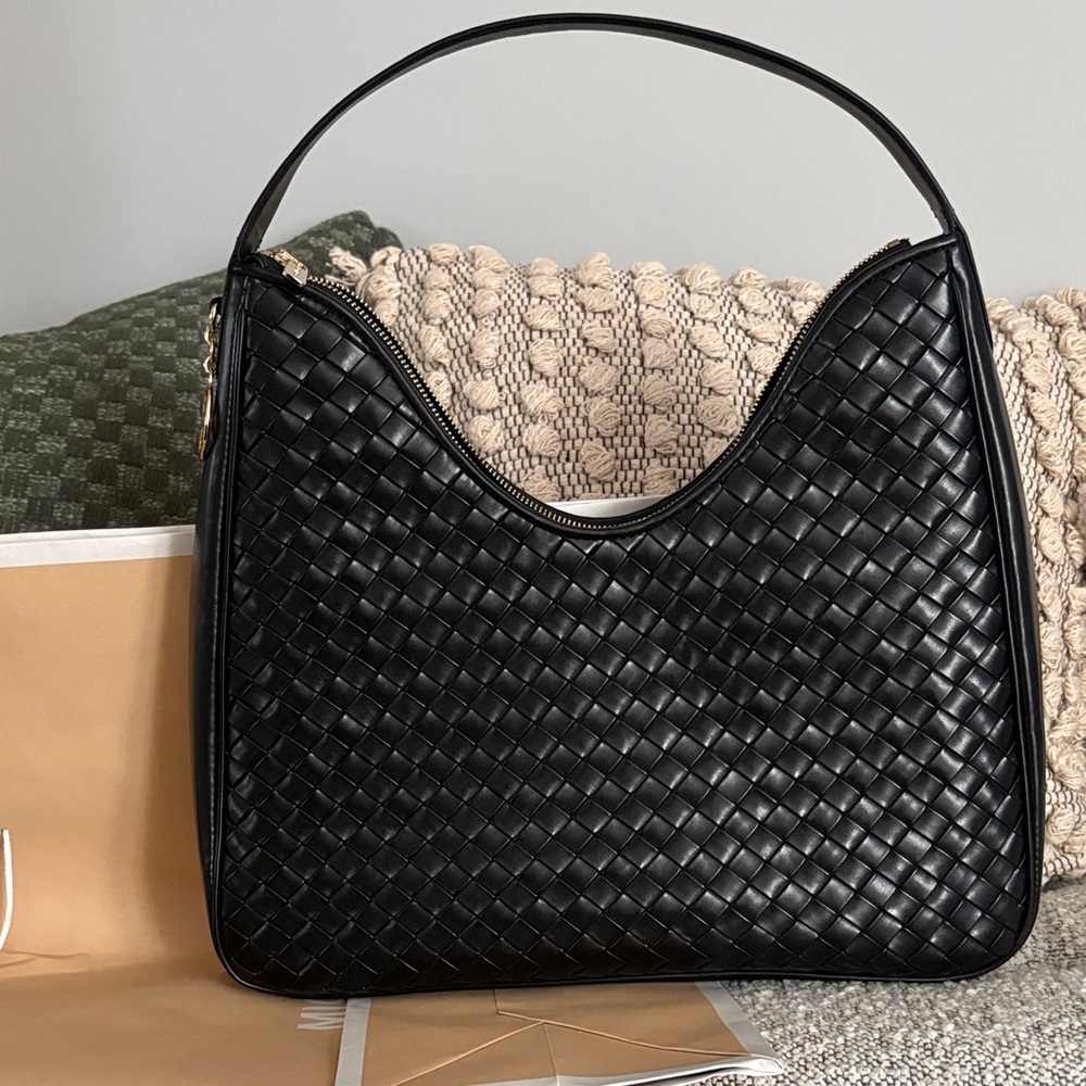 Michael Kors woven hobo shoulder bag